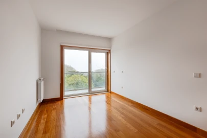 Apartamento T3 para Venda em Arcozelo