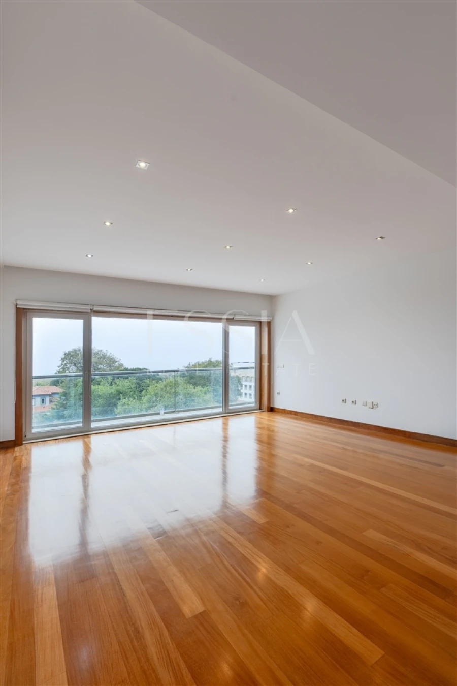 Apartamento T3 para Venda em Arcozelo Foto 4