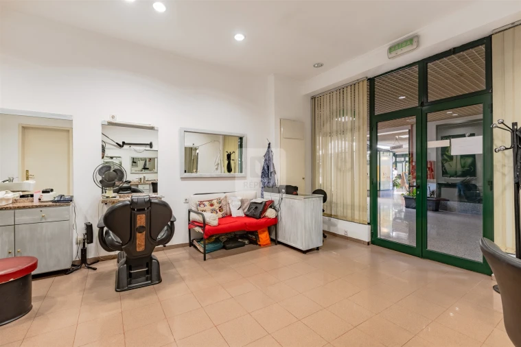 Loja para Venda em Matosinhos e Leça da Palmeira Foto 10