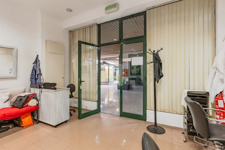 Loja para Arrendamento em Matosinhos e Leça da Palmeira Foto 8