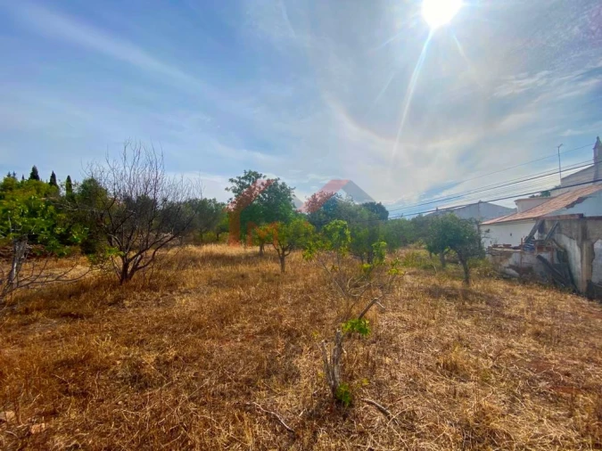 Moradia T3 para Venda em Loule (São Sebastião) Foto 10