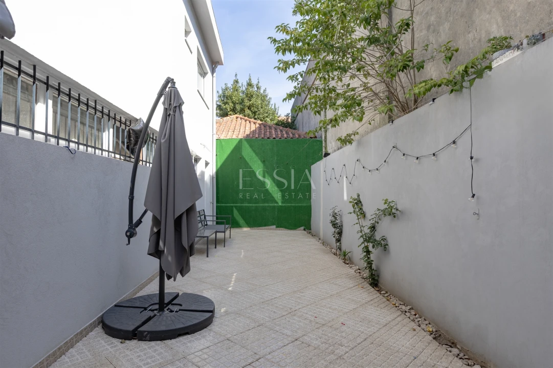 Moradia T4 para Venda em Aguas Santas Foto 48