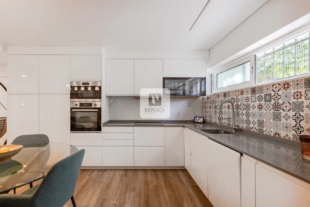 Moradia T4 para Venda em Aguas Santas Foto 7