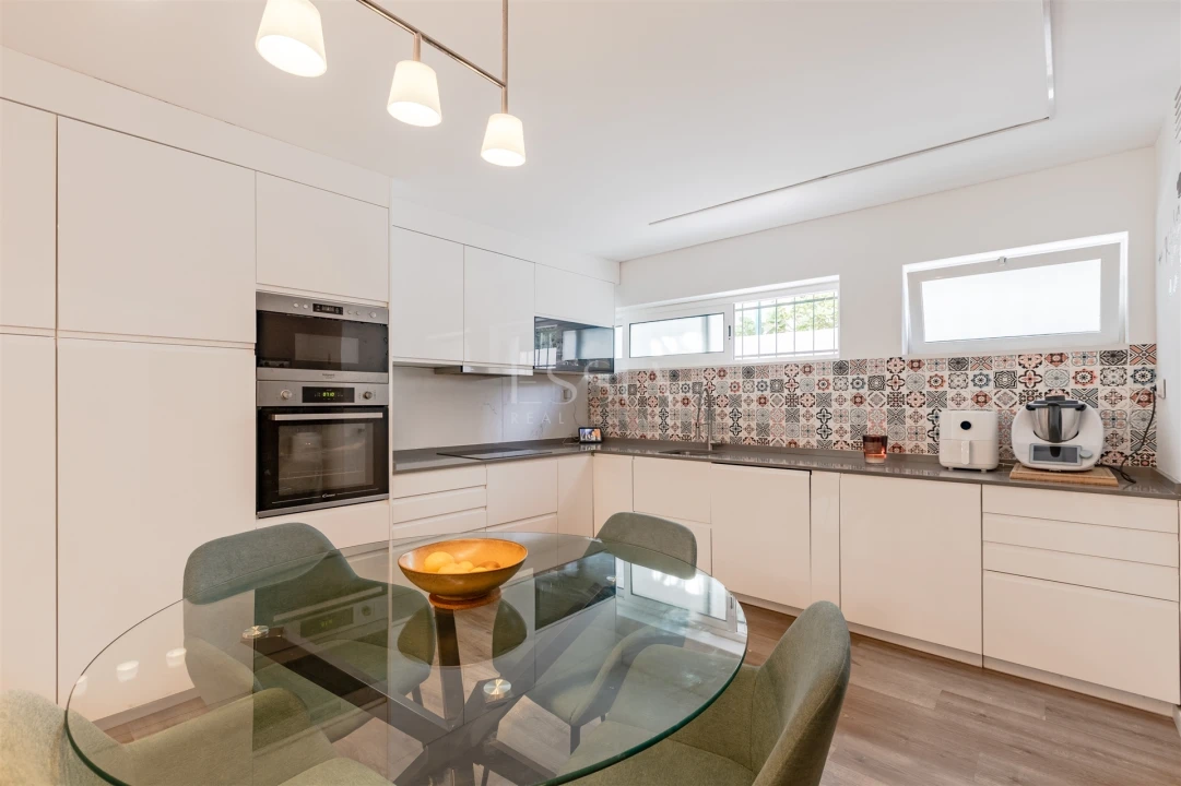 Moradia T4 para Venda em Aguas Santas Foto 16