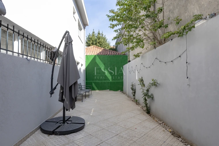 Moradia T4 para Venda em Aguas Santas Foto 48