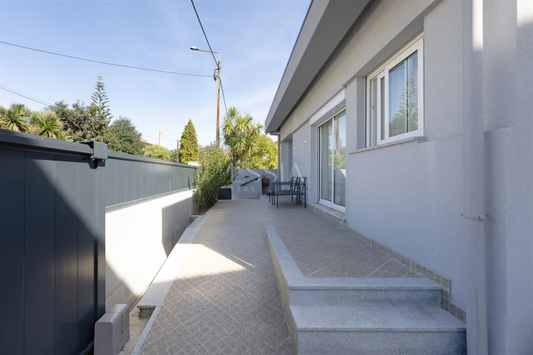 Moradia T4 para Venda em Aguas Santas Foto 46