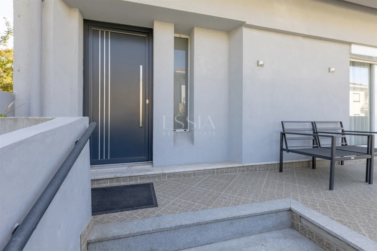 Moradia T4 para Venda em Aguas Santas Foto 44