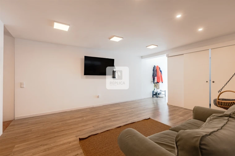 Moradia T4 para Venda em Aguas Santas Foto 11