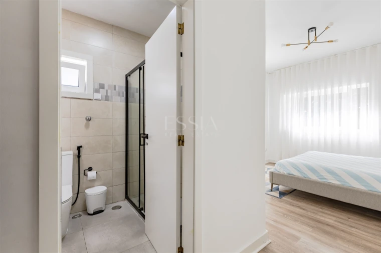 Moradia T4 para Venda em Aguas Santas Foto 29