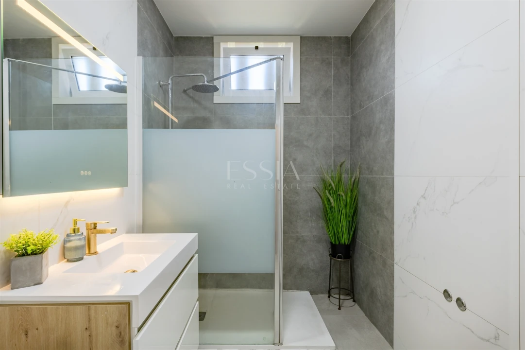 Moradia T4 para Venda em Aguas Santas Foto 23