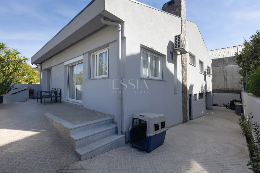 Moradia T4 para Venda em Aguas Santas Foto 47