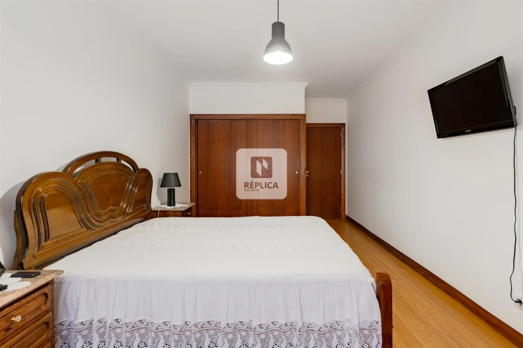 Apartamento T1 para Arrendamento em Santa Marinha e São Pedro da Afurada Foto 11