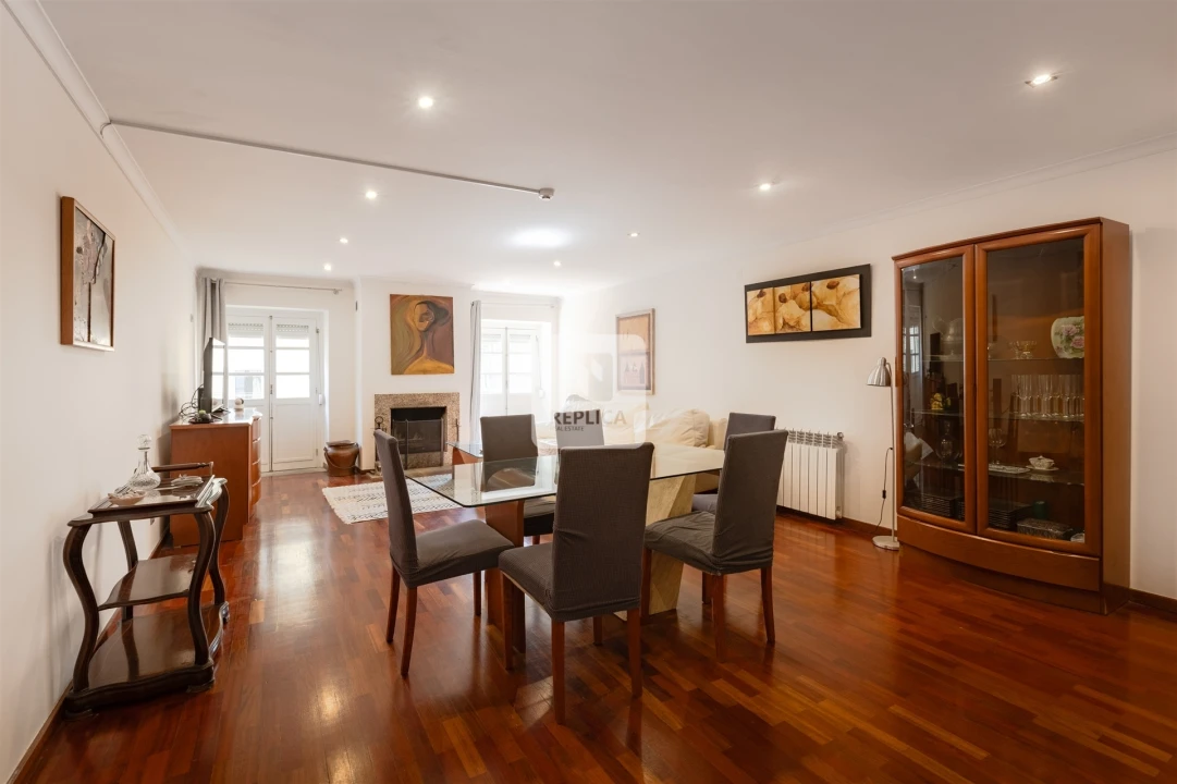 Moradia T3 para Arrendamento em Cedofeita, Santo Ildefonso, Sé, Miragaia, São Nicolau e Vitória Foto 1