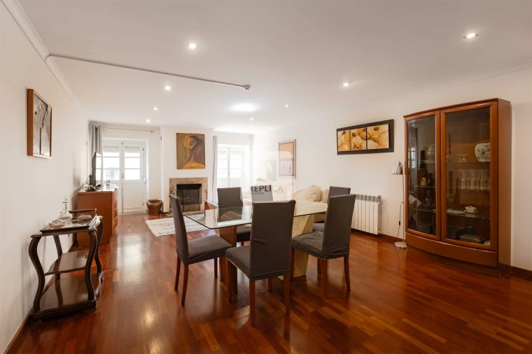 Moradia T3 para Arrendamento em Cedofeita, Santo Ildefonso, Sé, Miragaia, São Nicolau e Vitória Foto 1