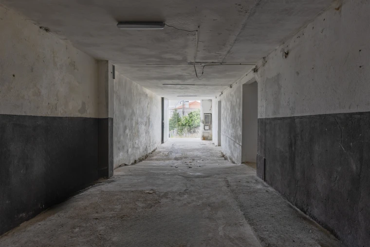 Armazém para Venda em Oliveira do Douro Foto 17