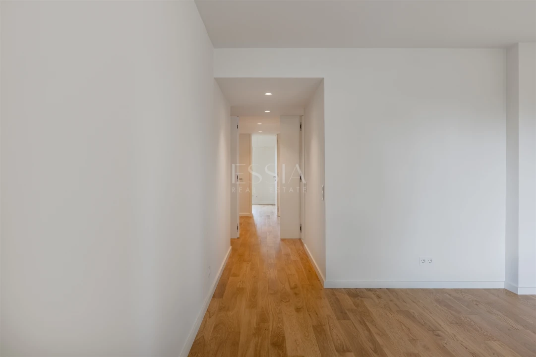 Apartamento T3 para Venda em Lordelo do Ouro e Massarelos Foto 38