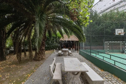 Apartamento T3 para Venda em Lordelo do Ouro e Massarelos