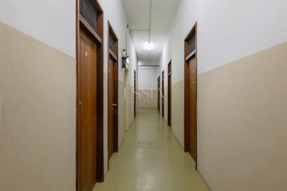 Apartamento T3 para Venda em Lordelo do Ouro e Massarelos