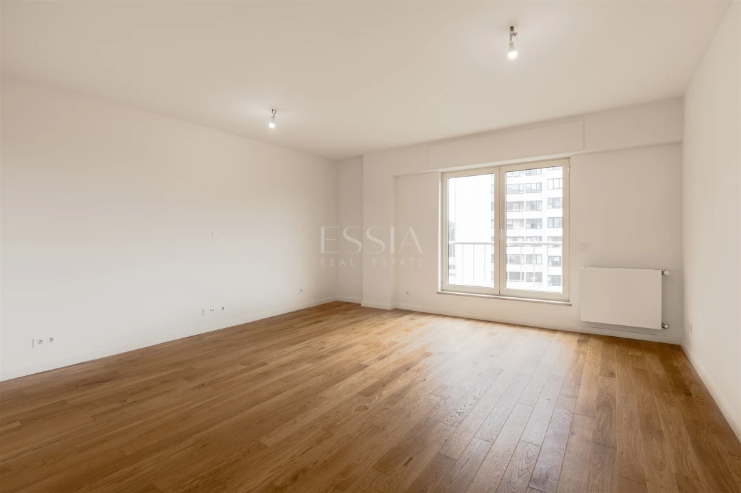 Apartamento T3 para Venda em Lordelo do Ouro e Massarelos Foto 35