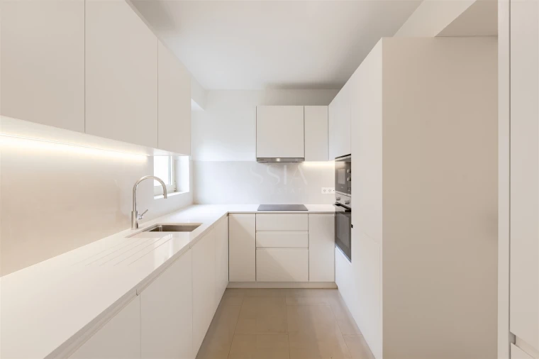 Apartamento T3 para Venda em Lordelo do Ouro e Massarelos Foto 30
