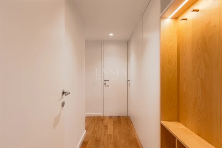 Apartamento T3 para Venda em Lordelo do Ouro e Massarelos Foto 4