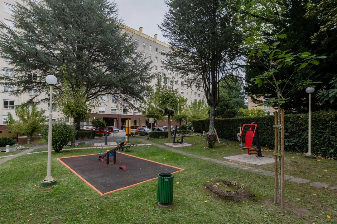 Apartamento T3 para Venda em Lordelo do Ouro e Massarelos Foto 45