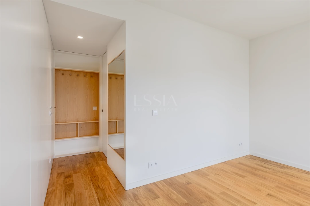 Apartamento T3 para Venda em Lordelo do Ouro e Massarelos Foto 22