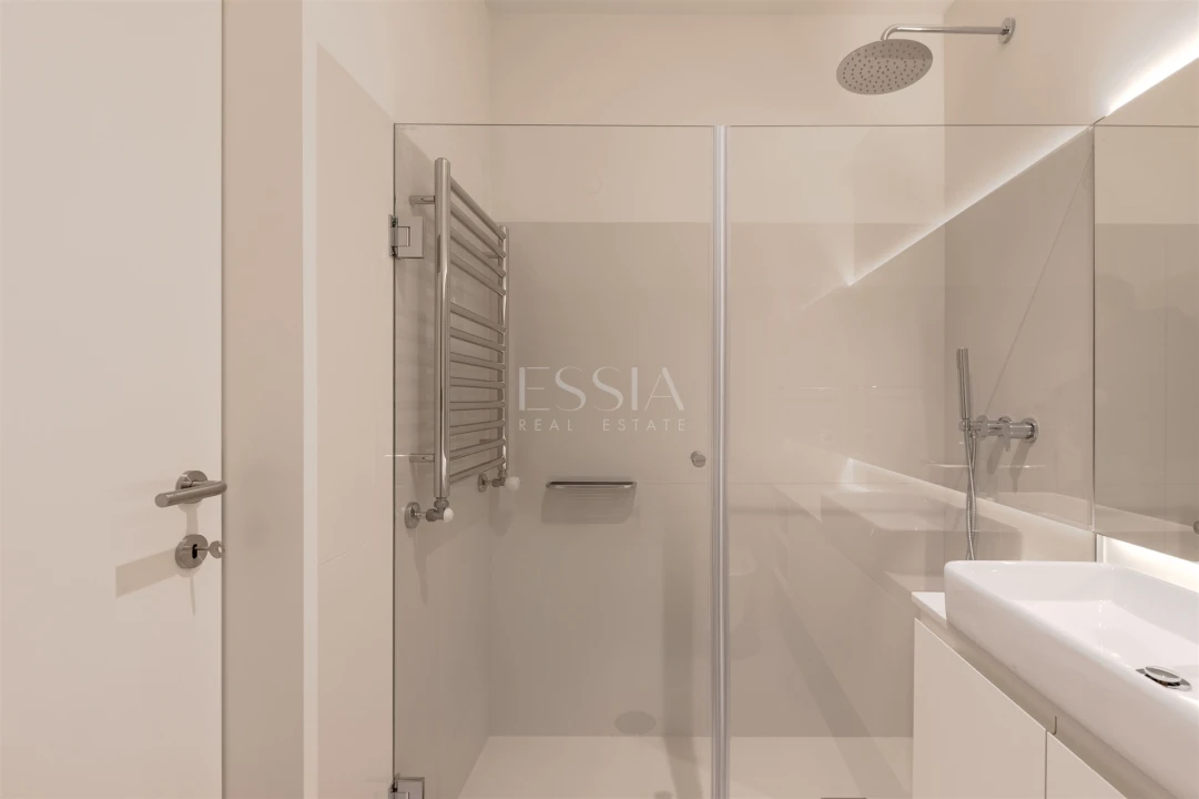 Apartamento T3 para Venda em Lordelo do Ouro e Massarelos Foto 14