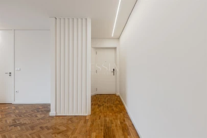 Apartamento T4 para Venda em Cedofeita, Santo Ildefonso, Sé, Miragaia, São Nicolau e Vitória