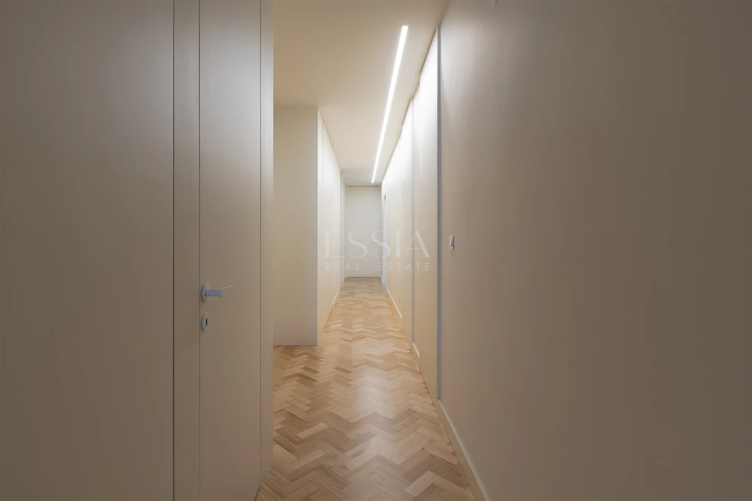Apartamento T4 para Venda em Cedofeita, Santo Ildefonso, Sé, Miragaia, São Nicolau e Vitória Foto 14