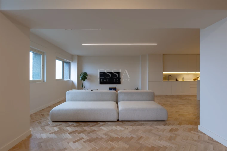 Apartamento T4 para Venda em Cedofeita, Santo Ildefonso, Sé, Miragaia, São Nicolau e Vitória Foto 7