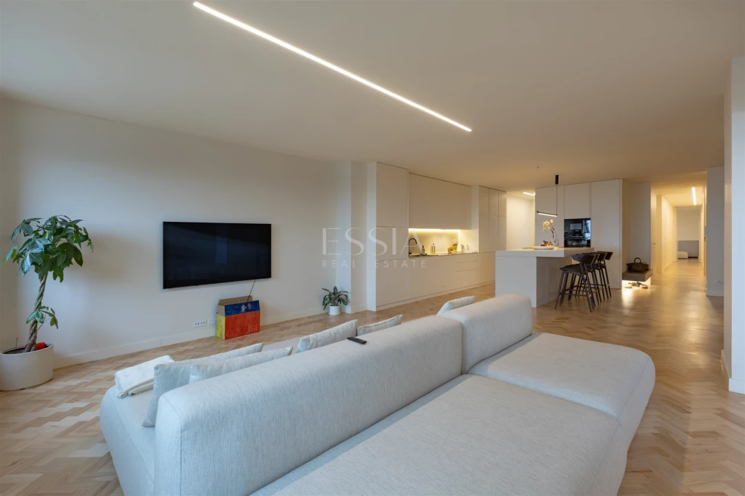 Apartamento T4 para Venda em Cedofeita, Santo Ildefonso, Sé, Miragaia, São Nicolau e Vitória Foto 10
