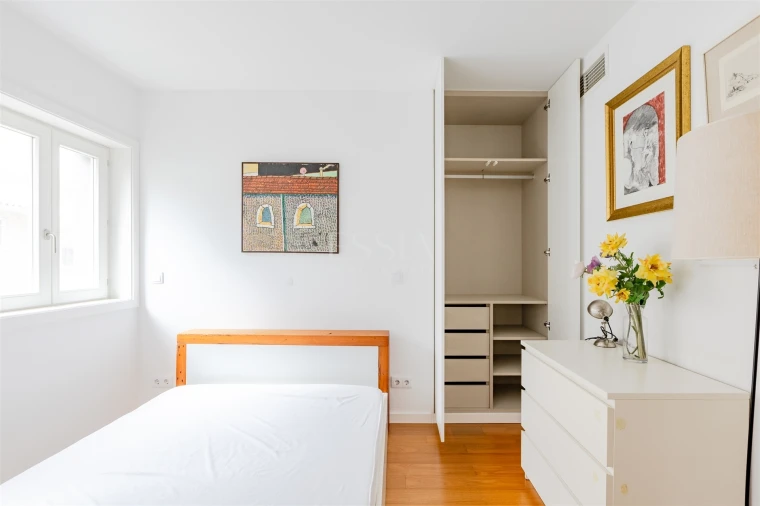 Apartamento T1 para Arrendamento em Aldoar, Foz do Douro e Nevogilde Foto 21