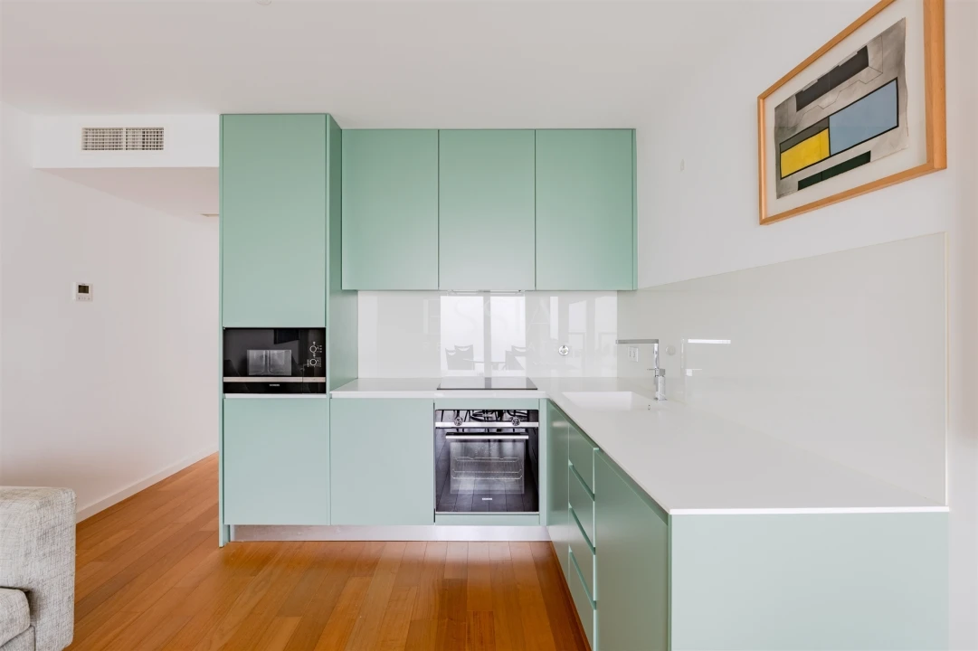 Apartamento T1 para Arrendamento em Aldoar, Foz do Douro e Nevogilde Foto 13