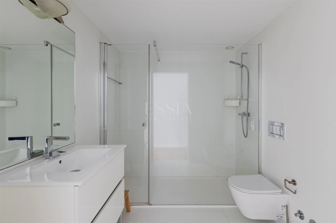 Apartamento T1 para Arrendamento em Aldoar, Foz do Douro e Nevogilde Foto 22