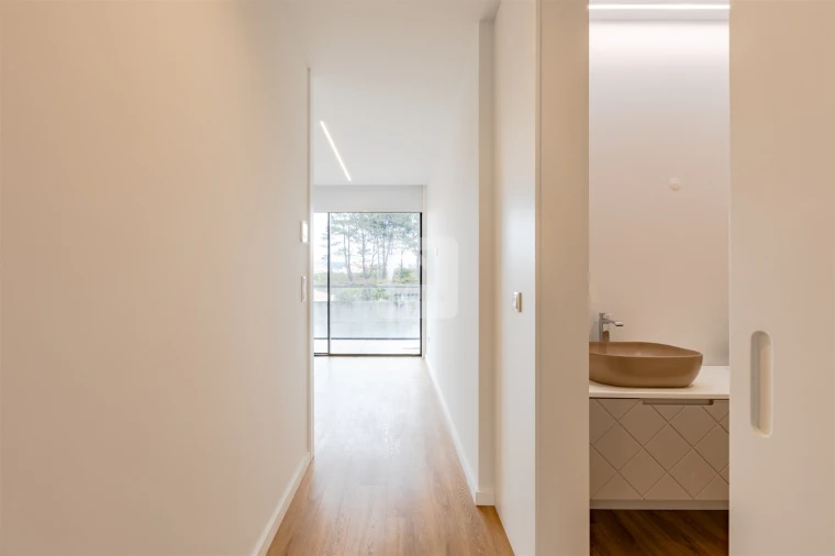 Moradia T4 para Venda em Canidelo Foto 32