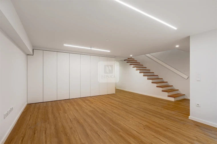 Moradia T4 para Venda em Canidelo Foto 47