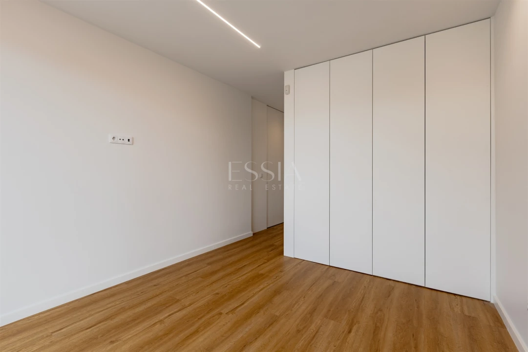 Moradia T4 para Venda em Canidelo Foto 31