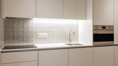 Apartamento T1 para Venda em Cedofeita, Santo Ildefonso, Sé, Miragaia, São Nicolau e Vitória