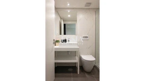 Apartamento T1 para Venda em Cedofeita, Santo Ildefonso, Sé, Miragaia, São Nicolau e Vitória