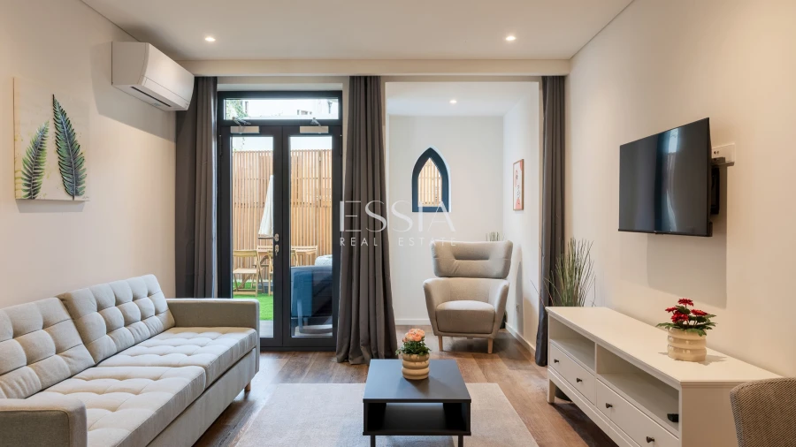 Apartamento T1 para Venda em Cedofeita, Santo Ildefonso, Sé, Miragaia, São Nicolau e Vitória Foto 1