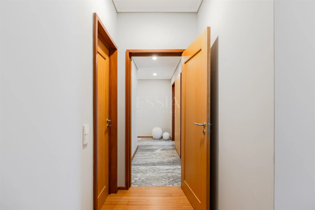 Apartamento T2 para Arrendamento em Aldoar, Foz do Douro e Nevogilde Foto 22