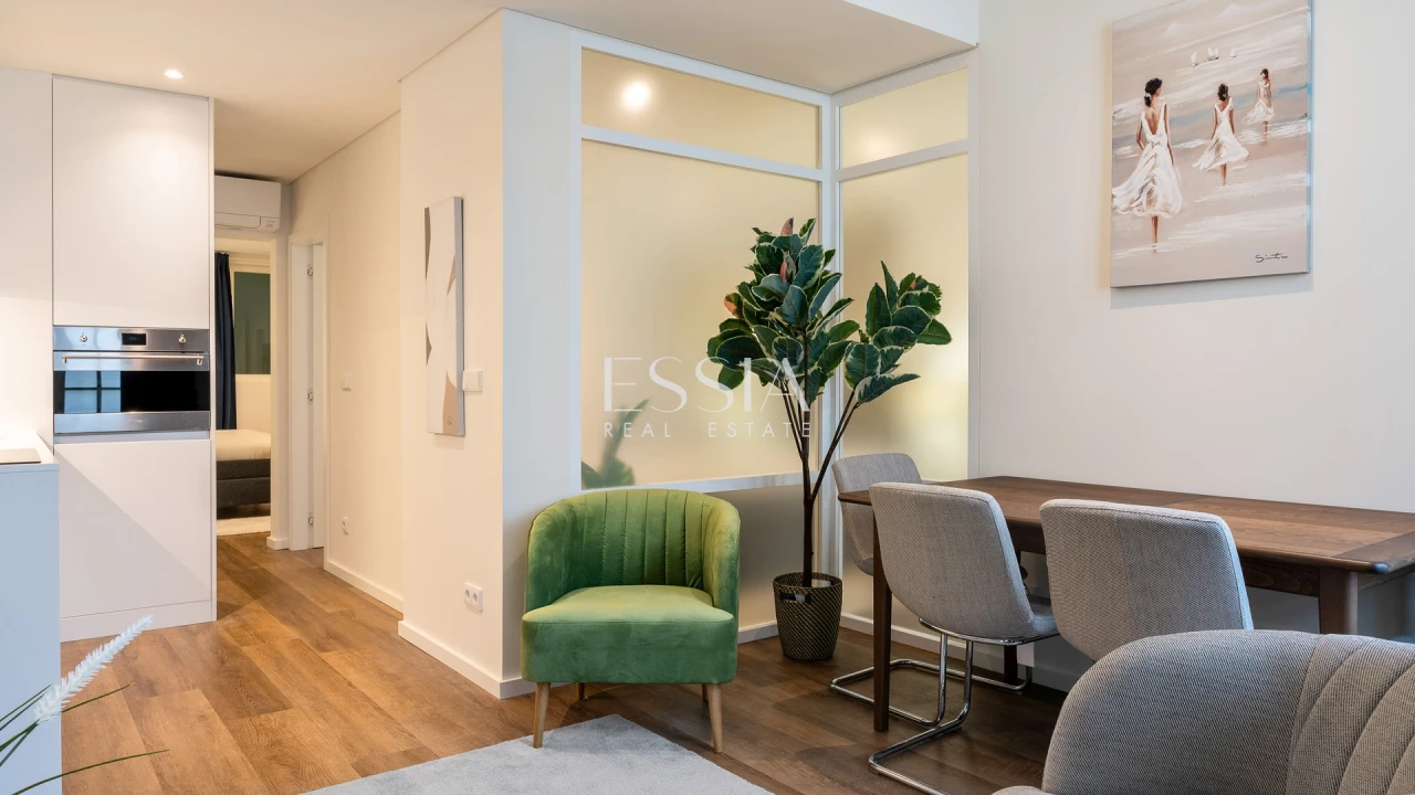 Apartamento T1 para Venda em Cedofeita, Santo Ildefonso, Sé, Miragaia, São Nicolau e Vitória Foto 2