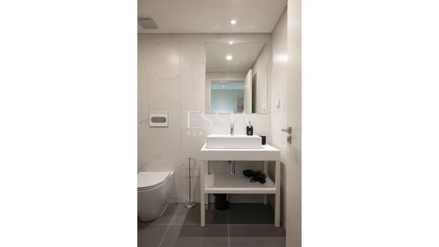 Apartamento T1 para Venda em Cedofeita, Santo Ildefonso, Sé, Miragaia, São Nicolau e Vitória Foto 10