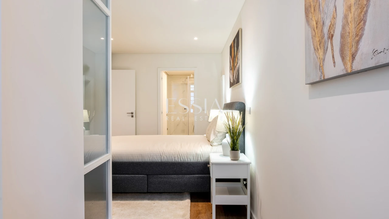 Apartamento T1 para Venda em Cedofeita, Santo Ildefonso, Sé, Miragaia, São Nicolau e Vitória Foto 16