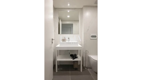 Apartamento T2 para Venda em Cedofeita, Santo Ildefonso, Sé, Miragaia, São Nicolau e Vitória