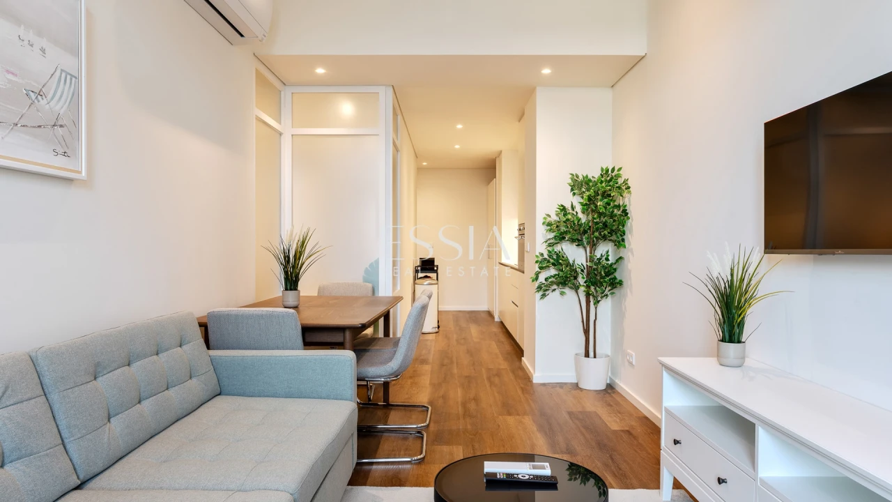 Apartamento T2 para Venda em Cedofeita, Santo Ildefonso, Sé, Miragaia, São Nicolau e Vitória Foto 3