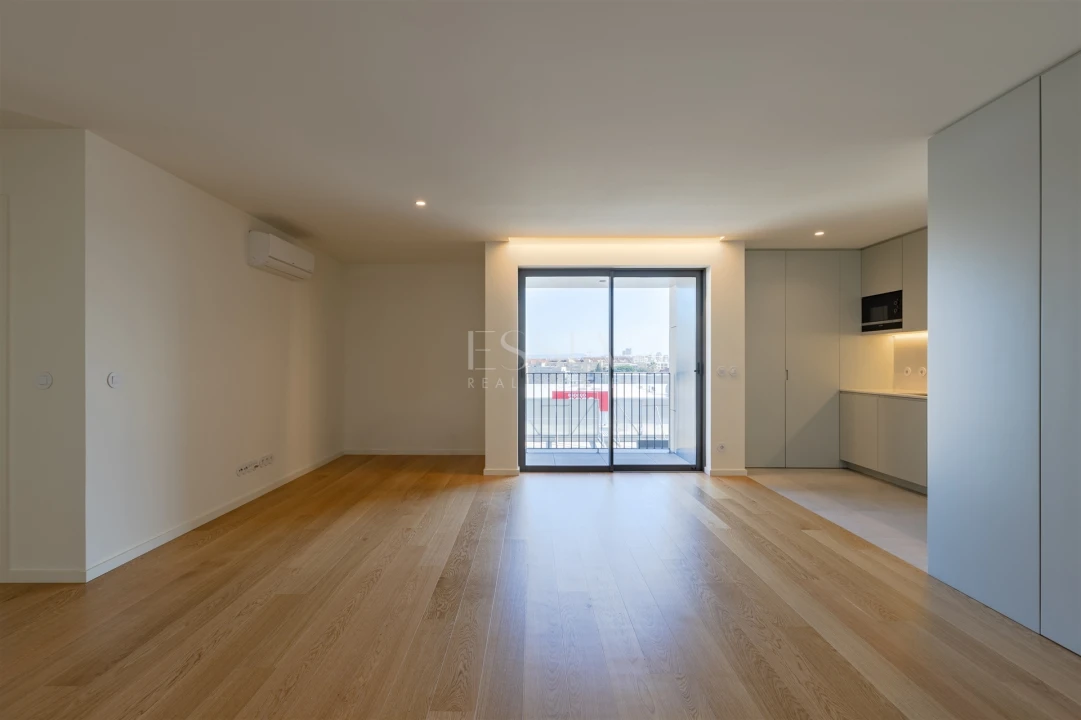 Apartamento T2 para Arrendamento em Canidelo Foto 5