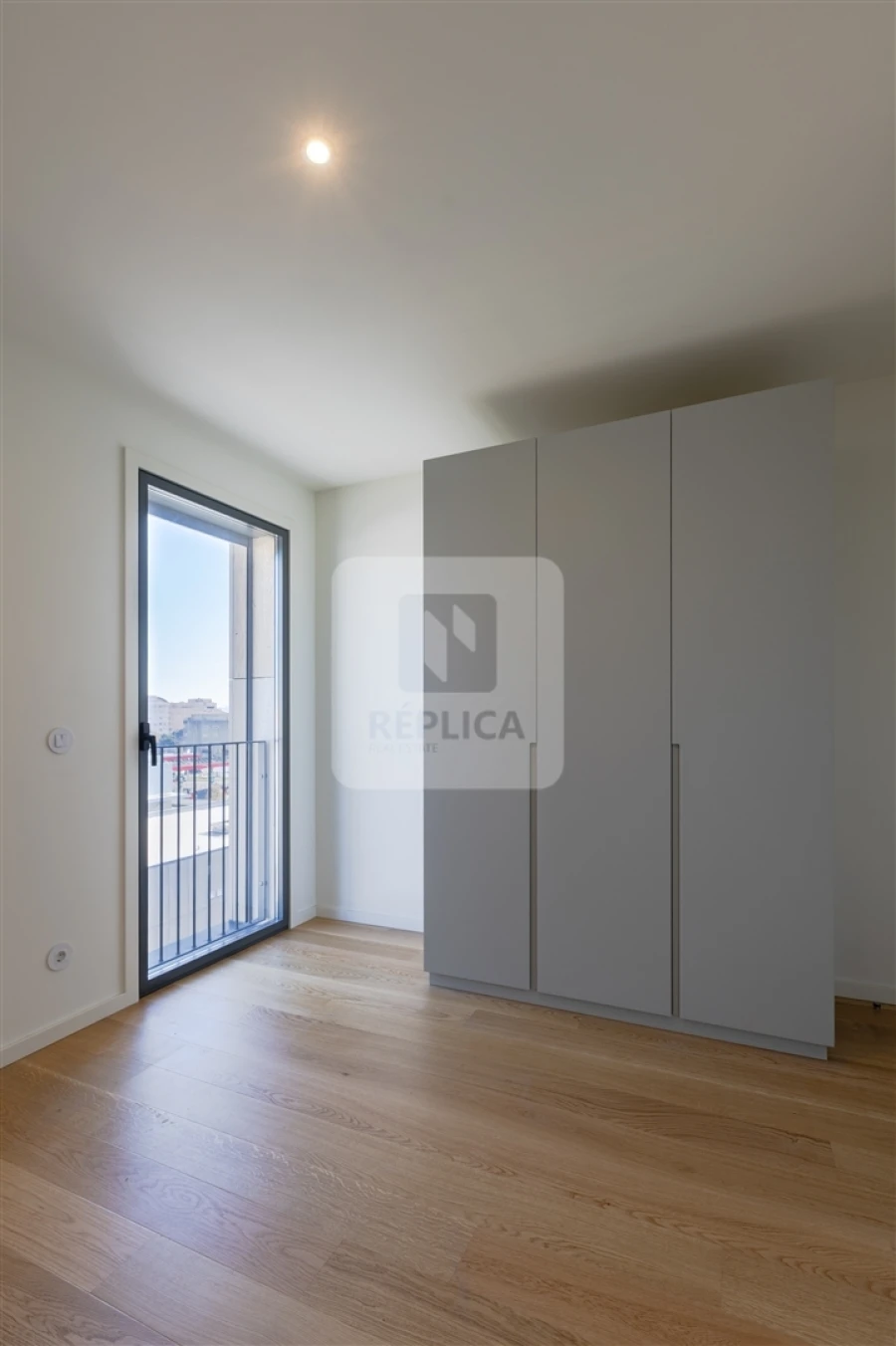 Apartamento T2 para Arrendamento em Canidelo Foto 17