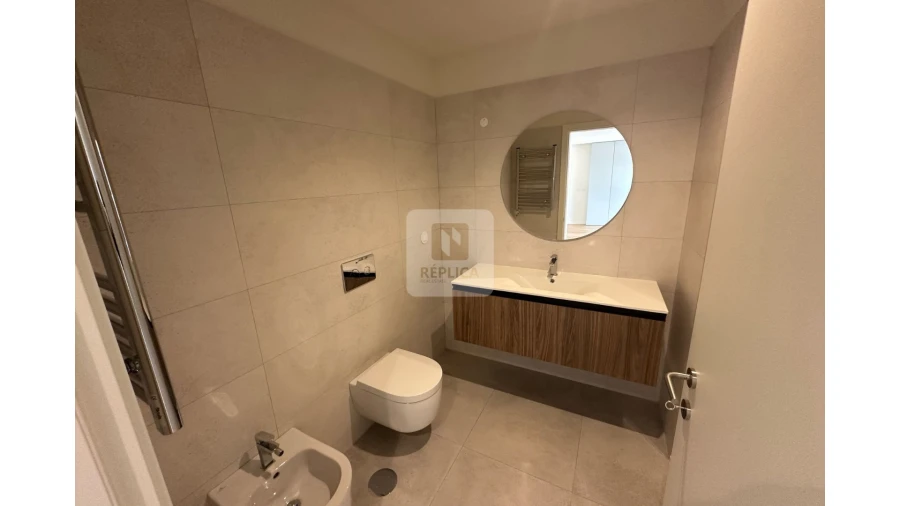 Apartamento T2 para Arrendamento em Canidelo Foto 16